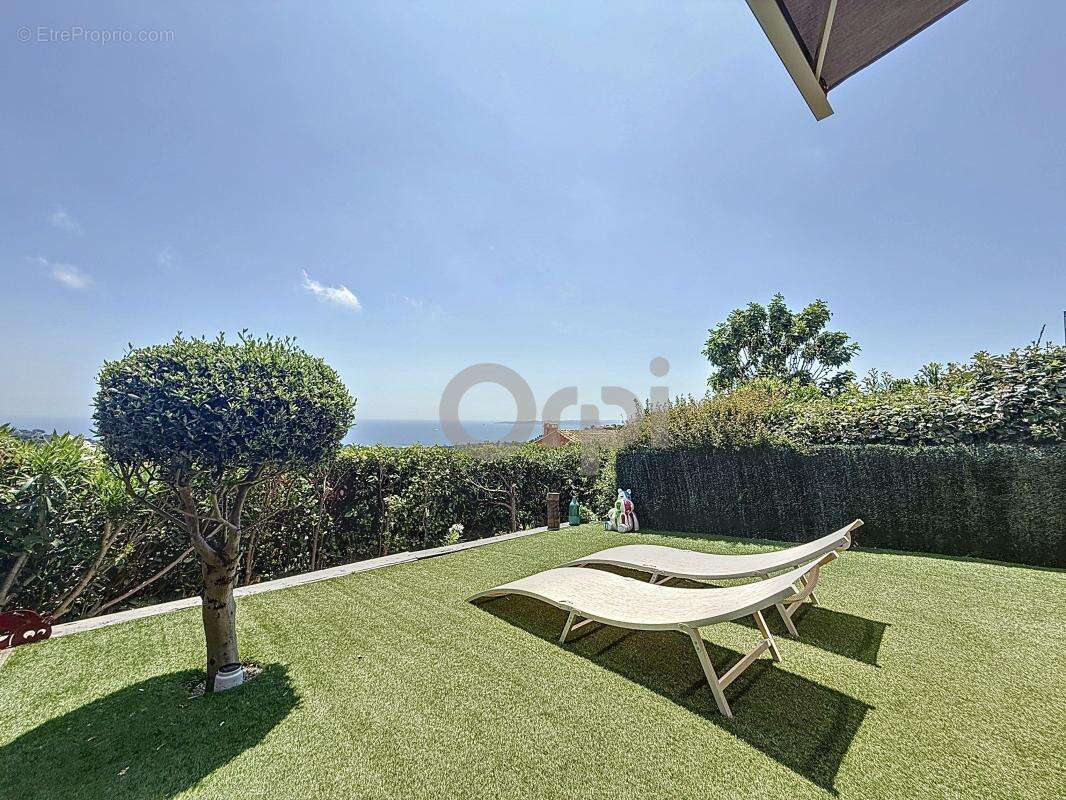 Appartement à LES ISSAMBRES