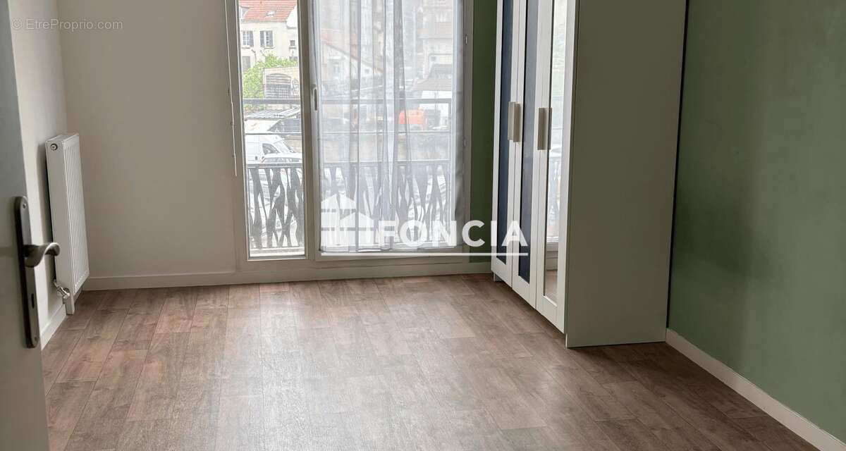 Appartement à VILLENEUVE-SAINT-GEORGES