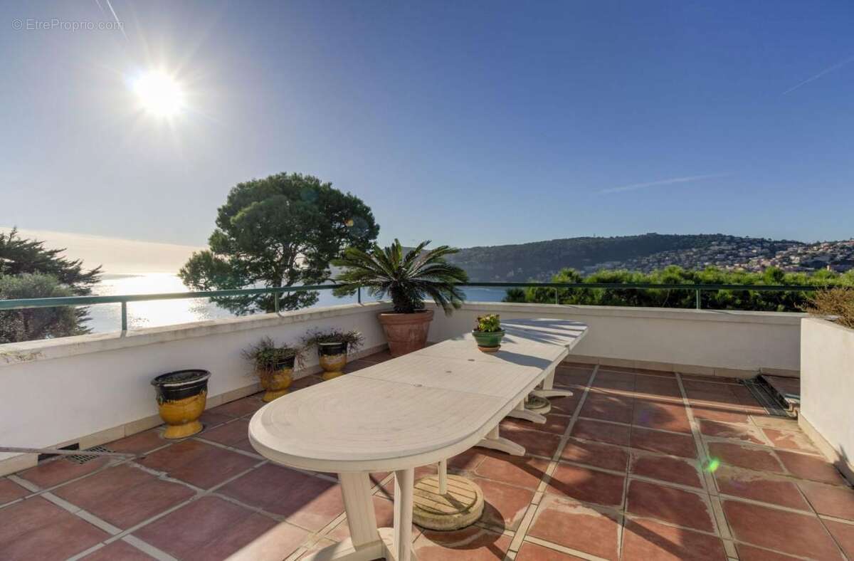 Maison à SAINT-JEAN-CAP-FERRAT