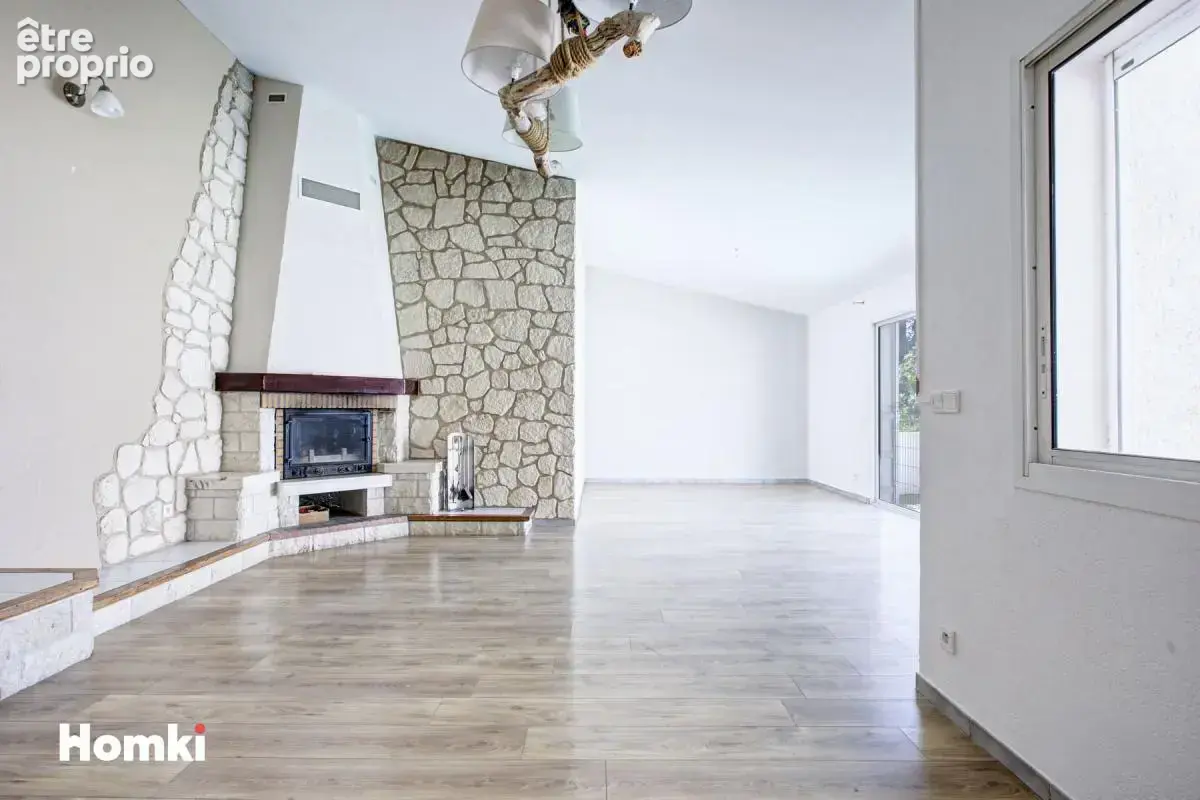 Maison/Villa T5 de 160 m² à Ponteilla 66300 - photo 4