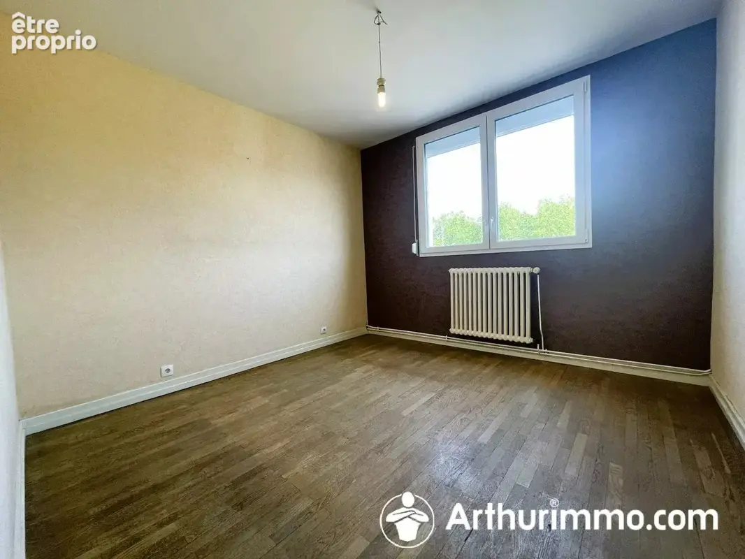 Bon compromis entre maison et appartement, F3, 95m², terrasse et terrain privatif ! - photo 9