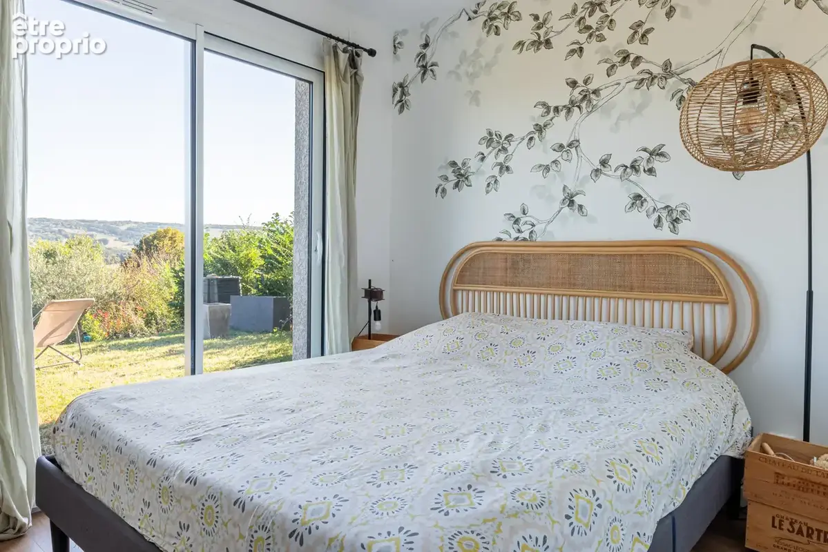 Maison récente avec vue panoramique   Mésigny - photo 10