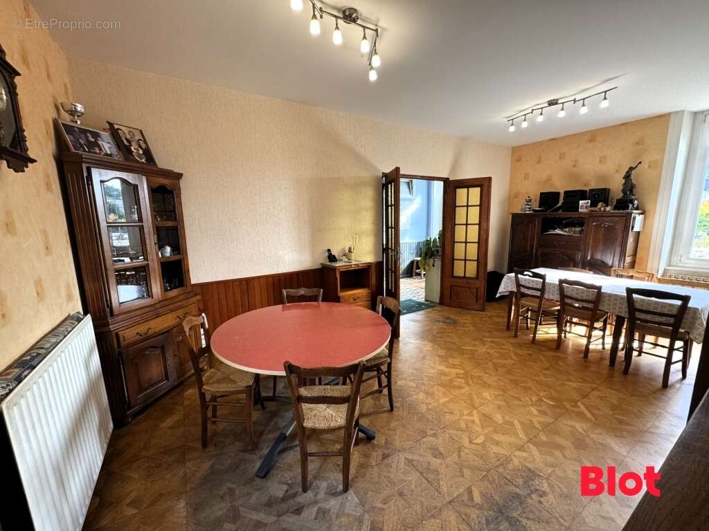 Maison à CHATEAUBOURG