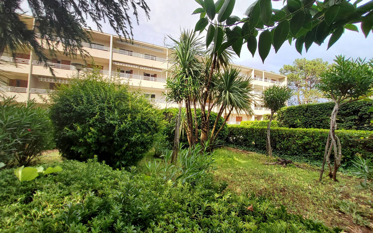 Appartement à CUERS