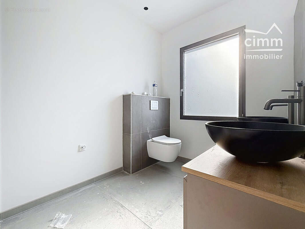 Maison 124 m² à Mazan  - photo 8