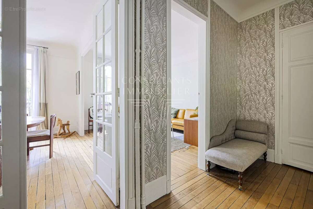 Appartement à PARIS-15E