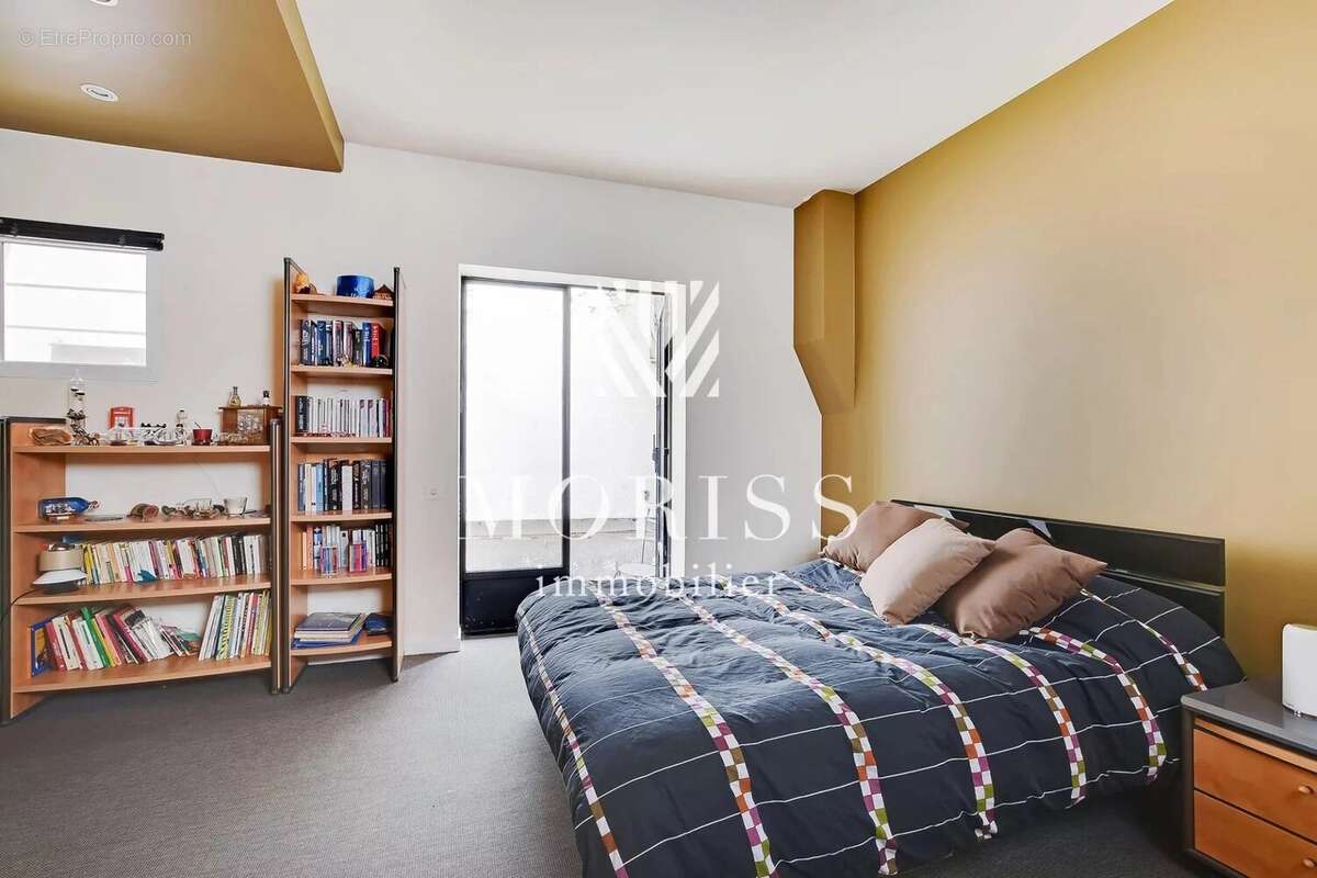 Appartement à PARIS-11E