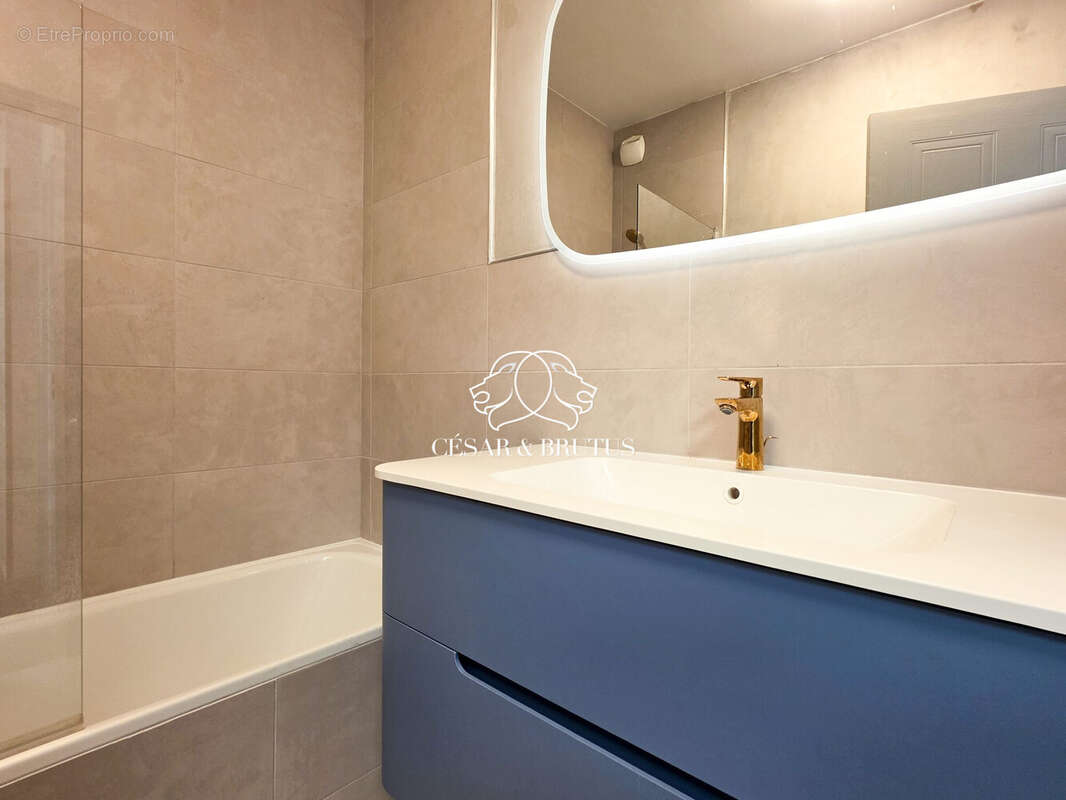 Appartement 4 pièces 96 m² à vendre à Bron (69500) - photo 8