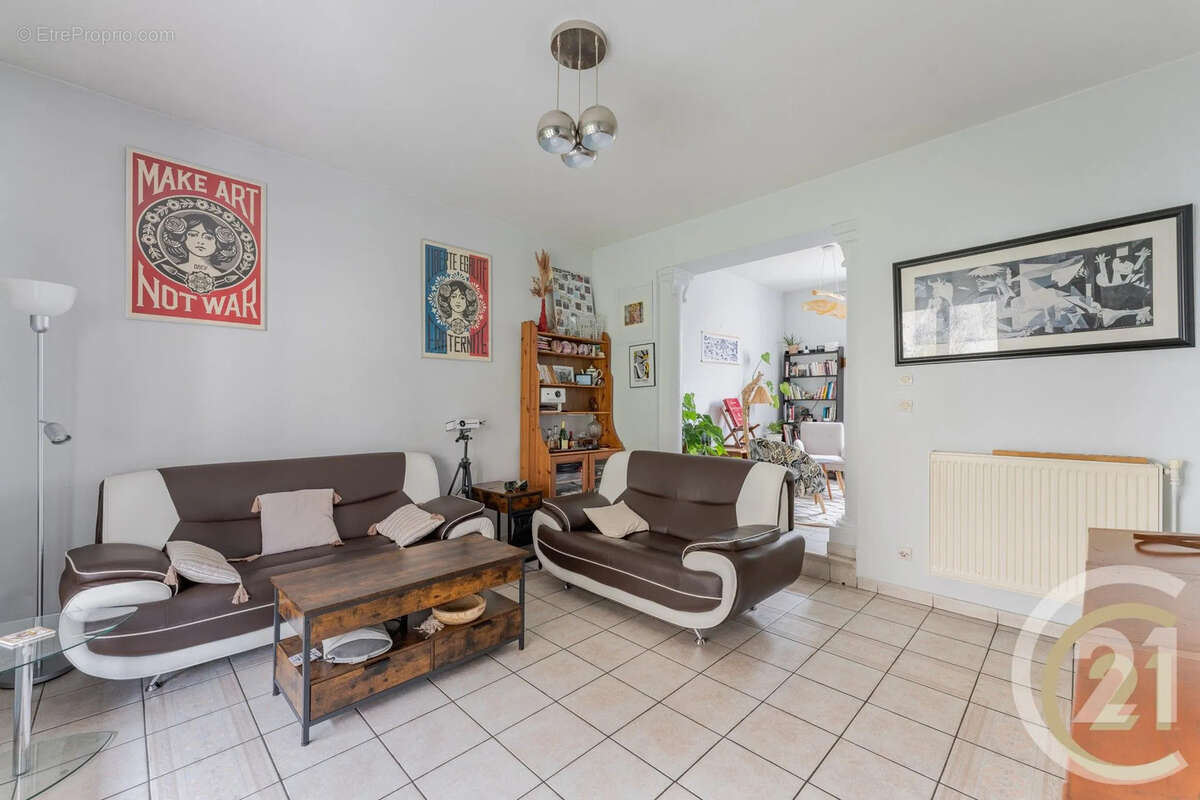 Maison à VILLEURBANNE