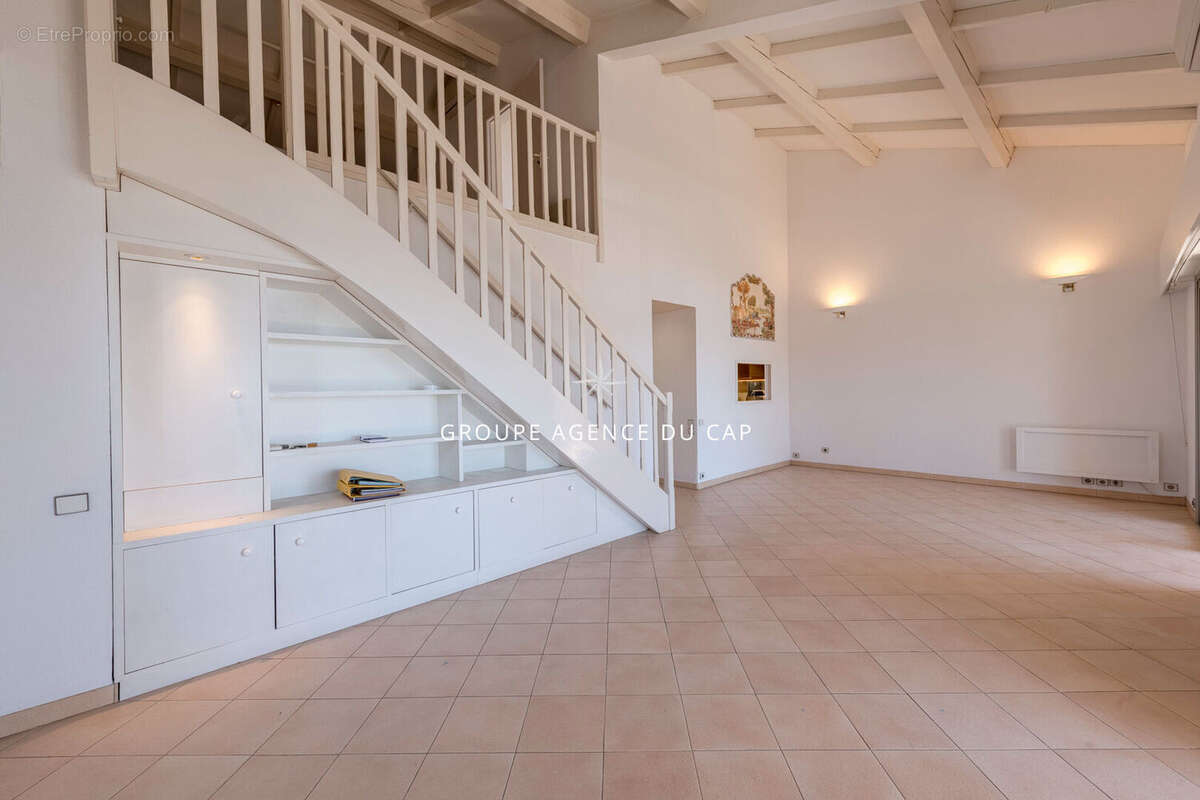Appartement 3/4 piceces vue mer frejus plage - photo 6