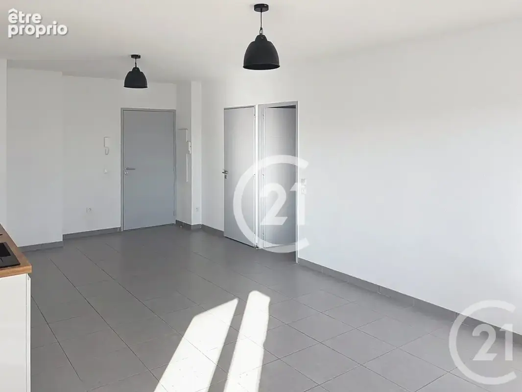 Appartement 2 pièces 45 m² à vendre à Saint-Cyprien (66750) - photo 3