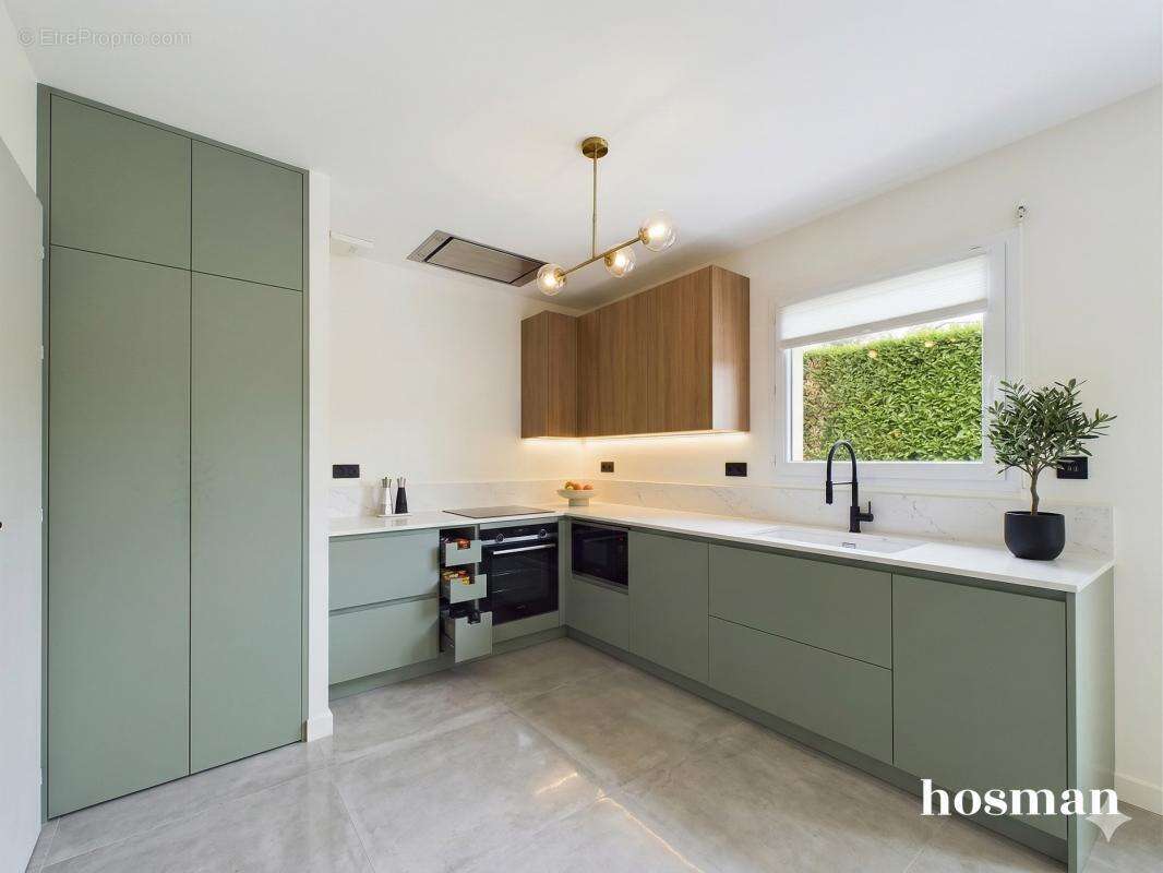 Maison à LA CHAPELLE-SUR-ERDRE