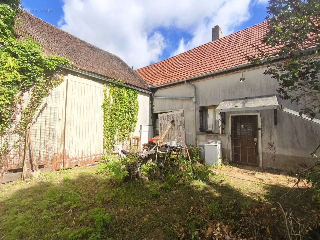 Maison 170 m² à Ferolles  - photo 5