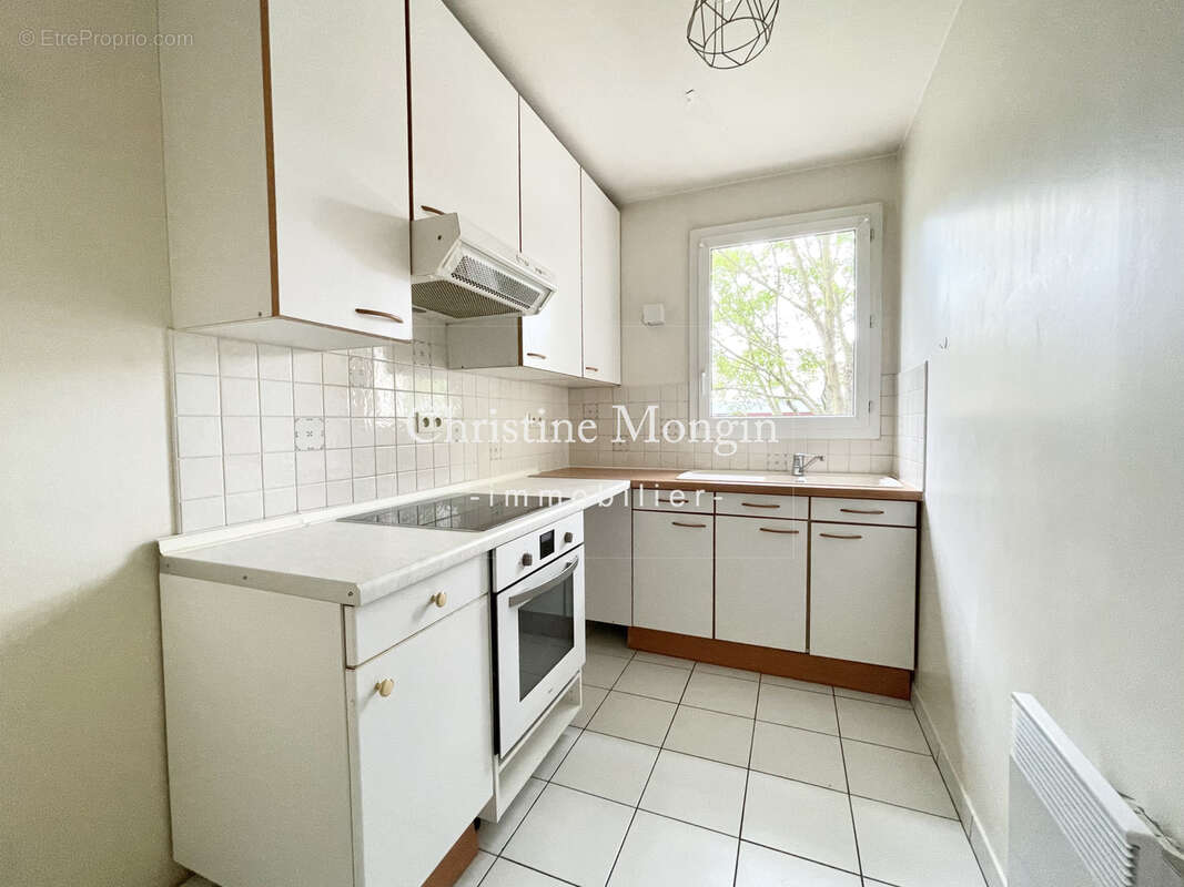 2 Pièces 46m2 à vendre avec balcon et parking en sus. RUEIL-MALMAISON - photo 10