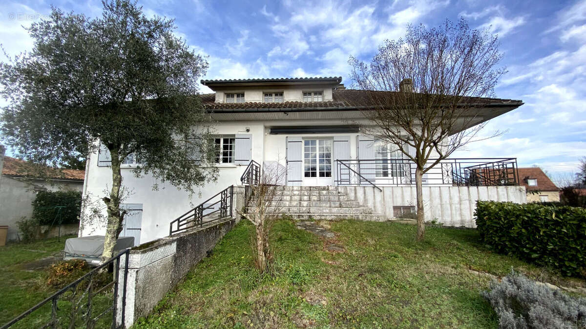 Maison à MERIGNAC