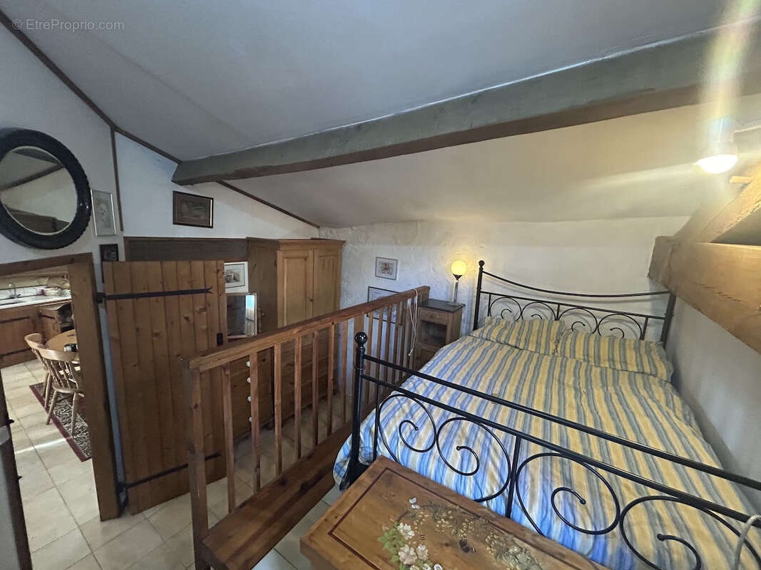 Maison à VILLEFRANCHE-DE-LONCHAT