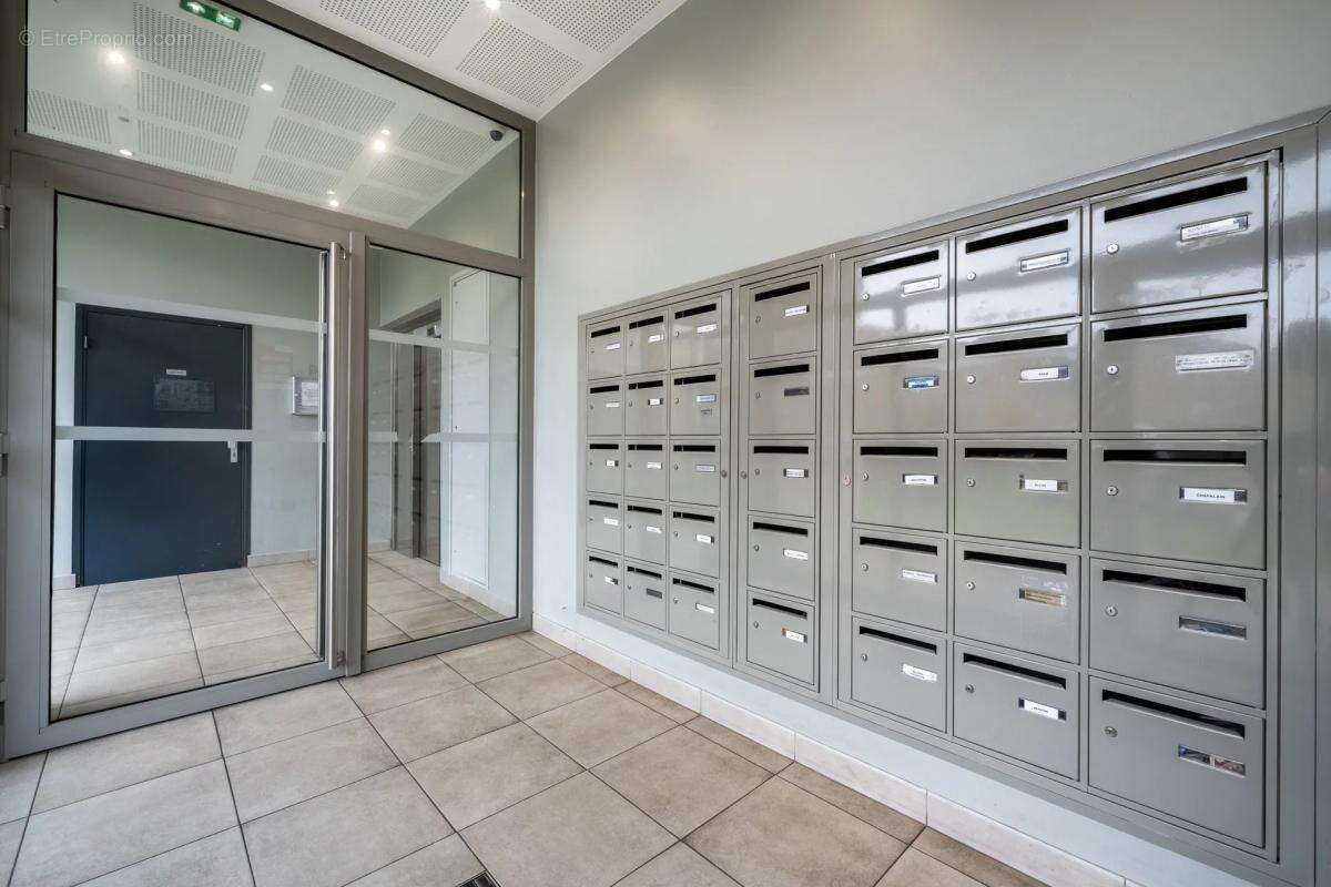 Appartement à STAINS