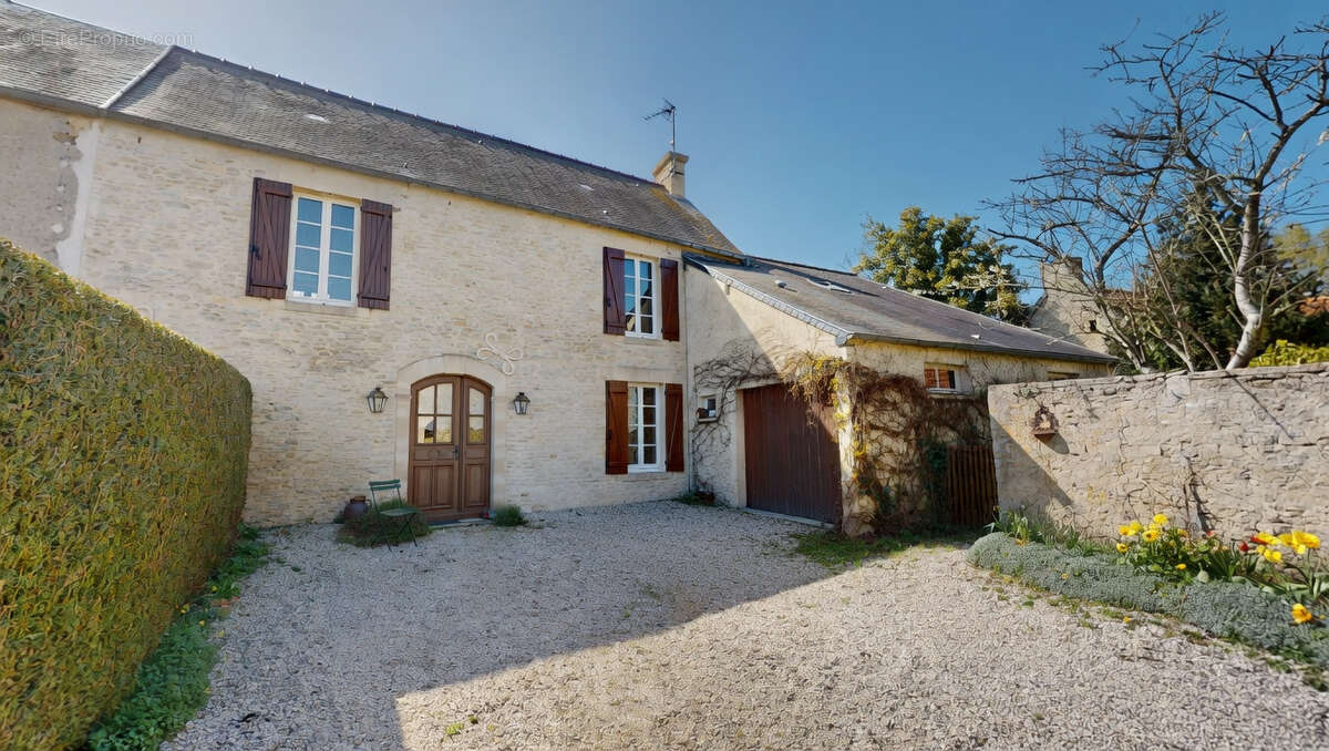 Maison à RYES