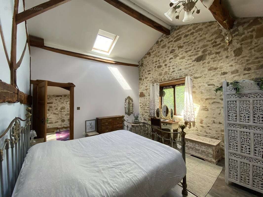 Maison à ORADOUR-SAINT-GENEST