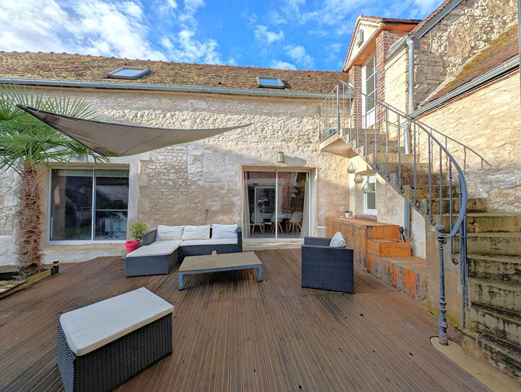 Maison à CHARMOY
