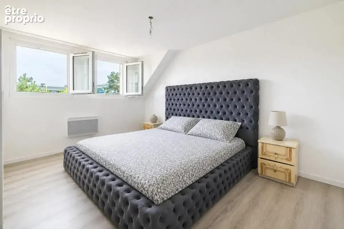 Maison de 7 pièces de 120 m² à Saint-Brice-sous-Forêt - photo 9