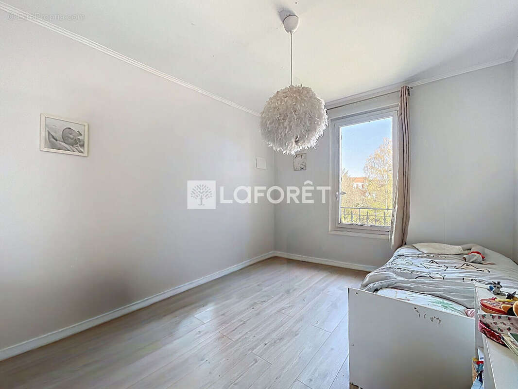 Maison Saint-Michel-sur-Orge 5 pièce(s) 130 m2 - photo 8