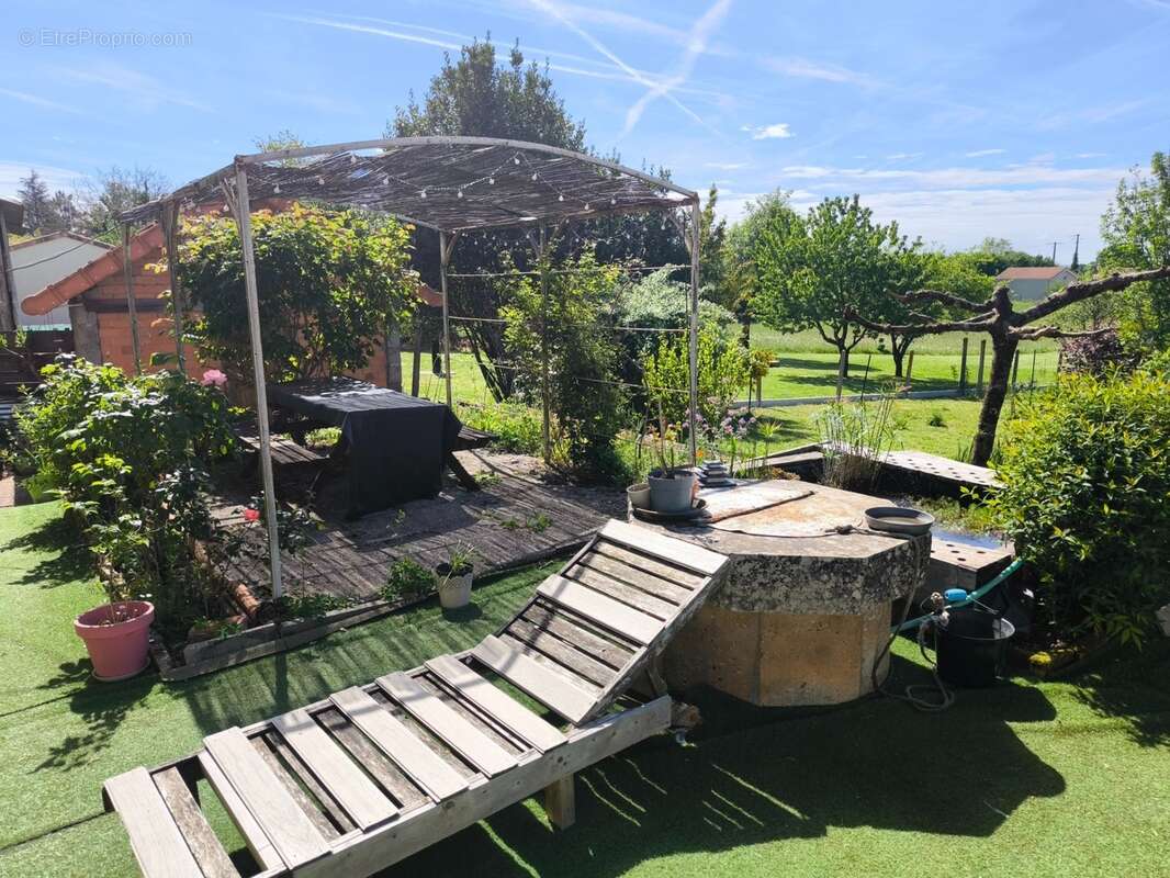 Maison à vendre 7 pièces SAINT SORNIN (16) - photo 8