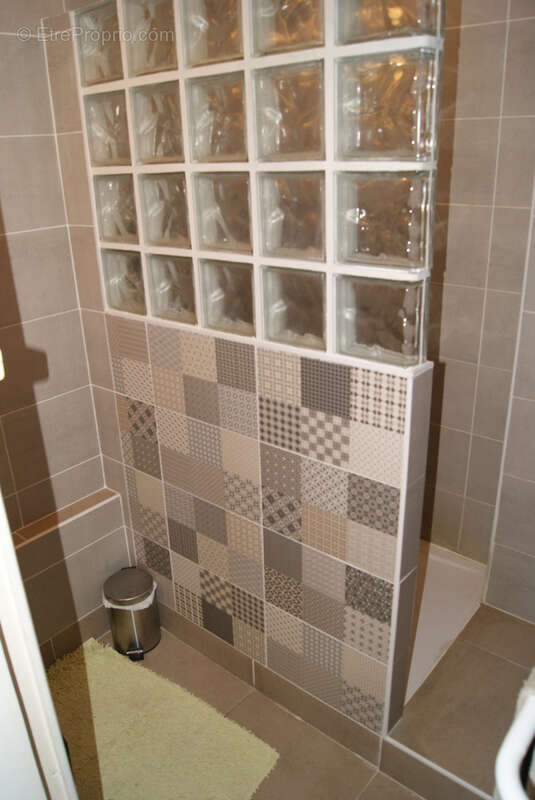 Appartement à BOURGOIN-JALLIEU