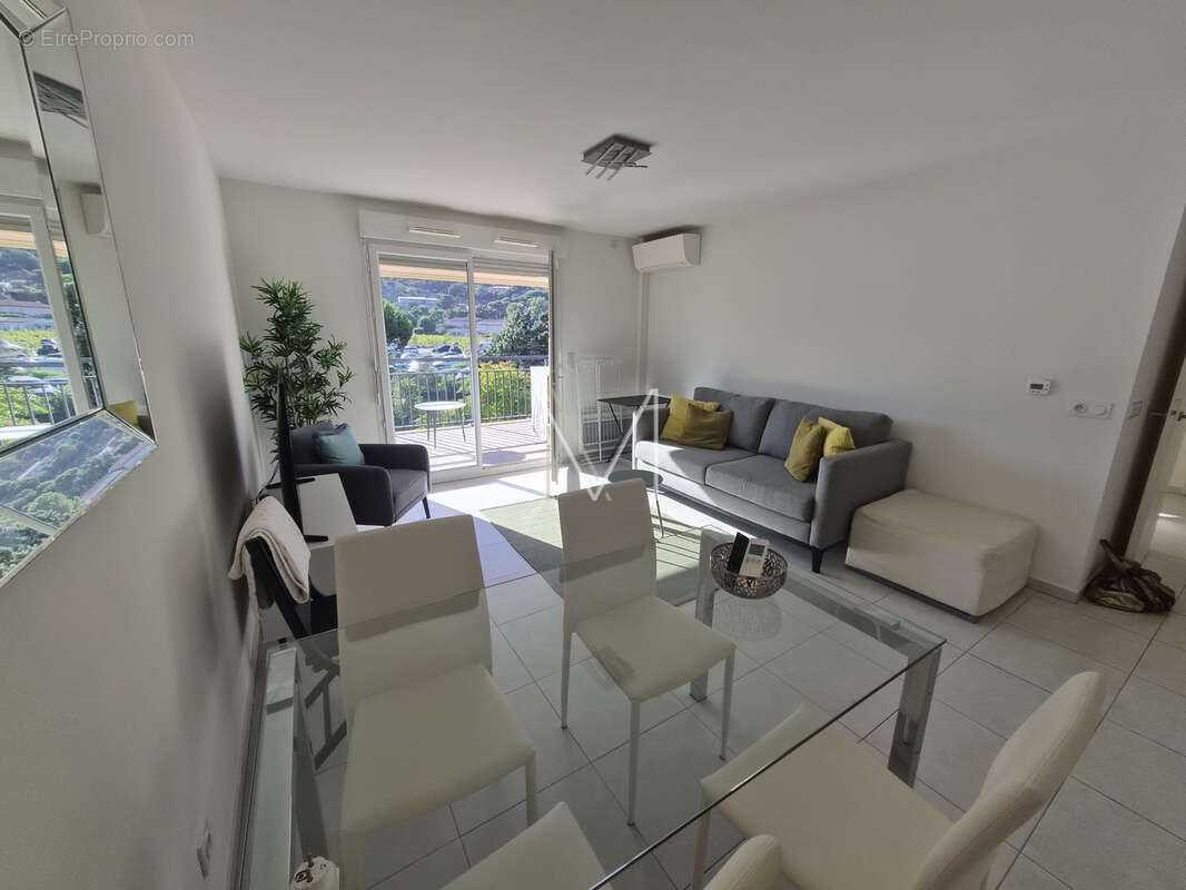 Appartement dernier etage vue degagee avec terrasse - photo 3