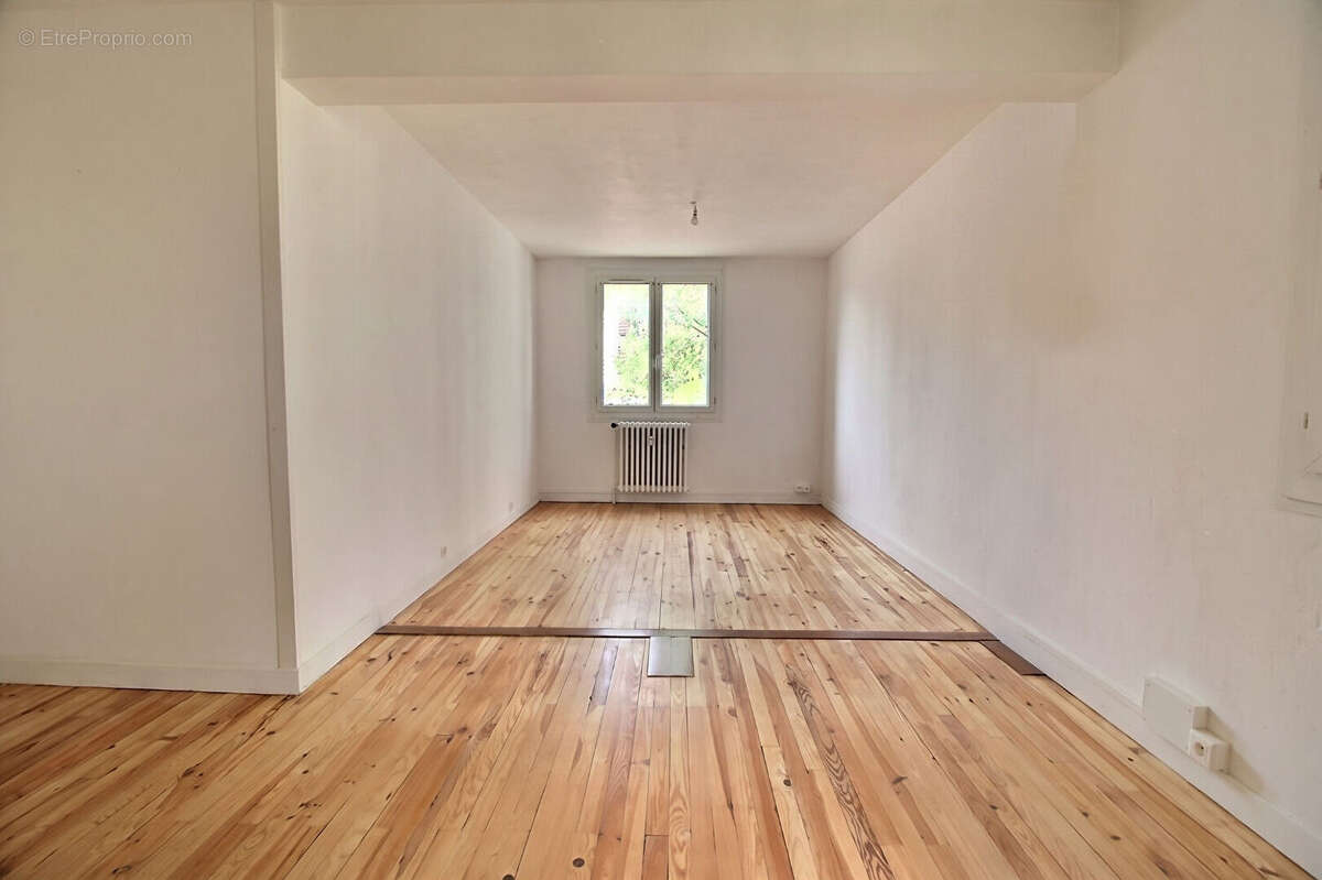 Appartement 61m² à clermont-ferrand - photo 2