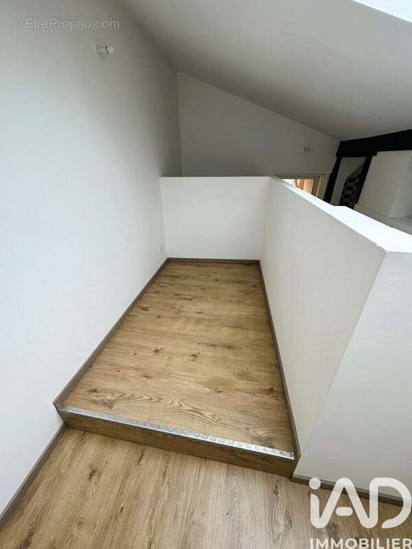 Appartement 43 m² à Mazamet  - photo 3
