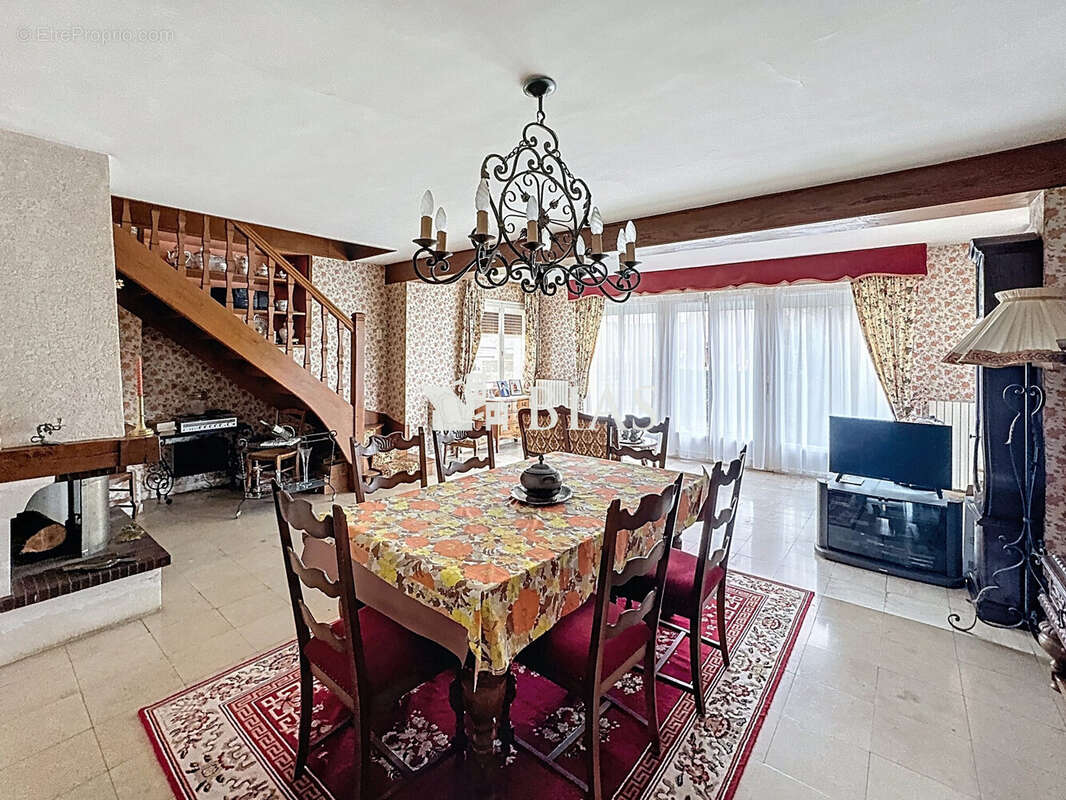 Maison à CAUDEBEC-LES-ELBEUF