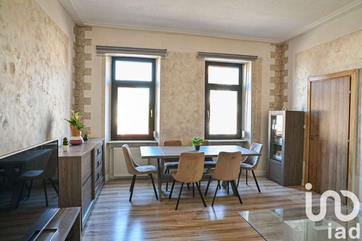 Maison 154 m² à Stiring-Wendel  - photo 2