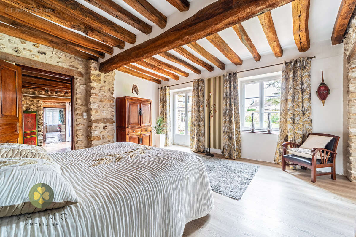 Maison à MANTES-LA-VILLE