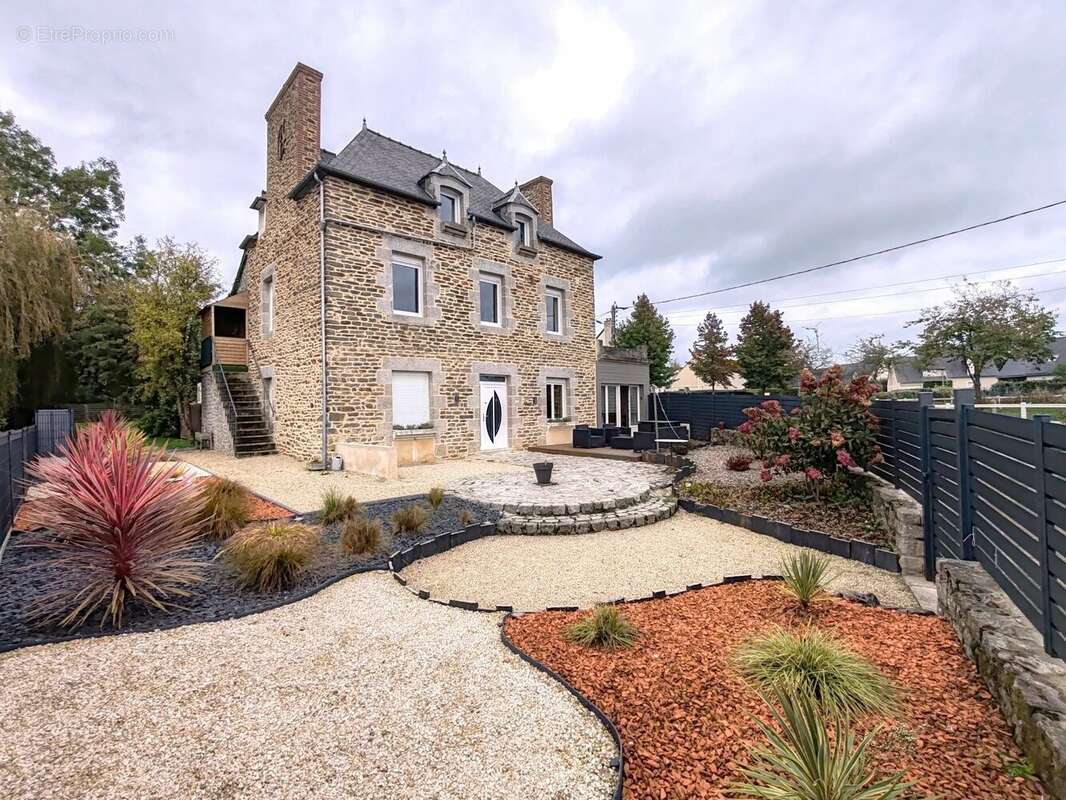 Maison à PLESLIN-TRIGAVOU