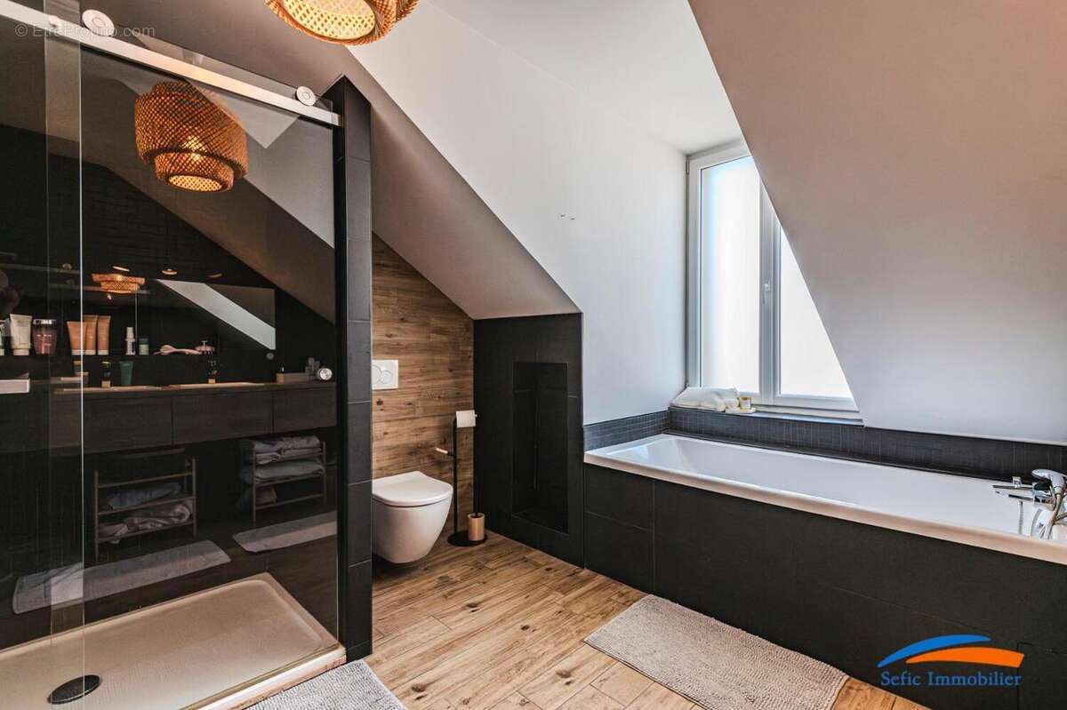 Appartement 117 m² à Reims  - photo 5