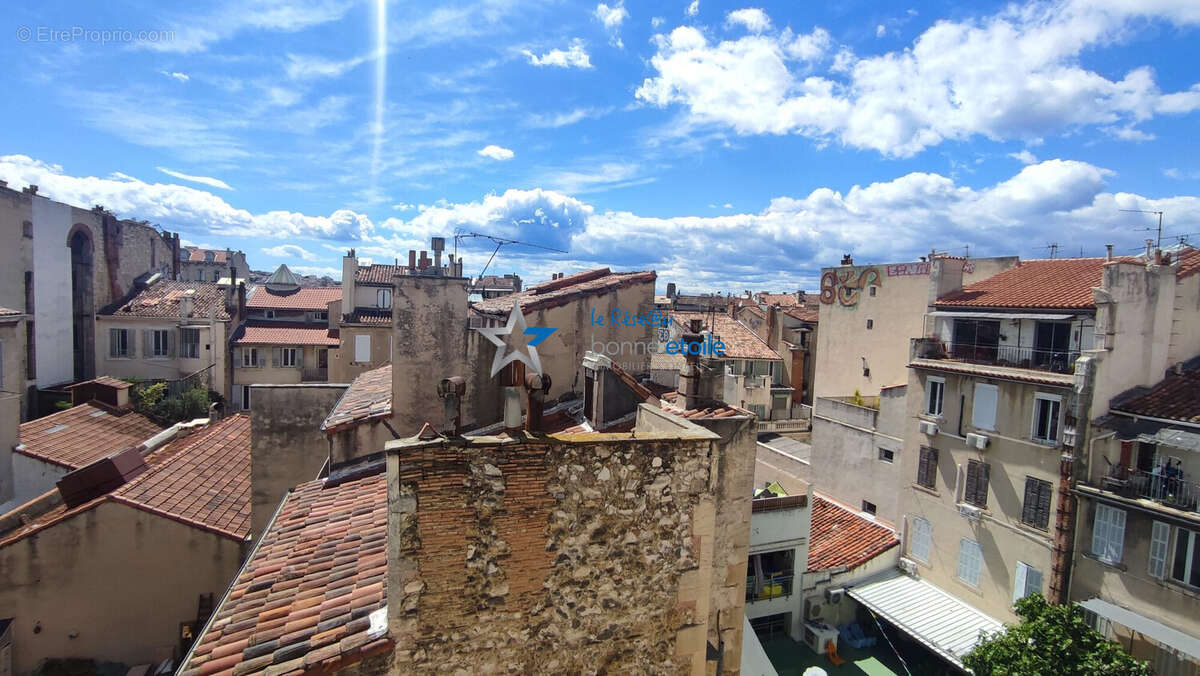 Appartement à MARSEILLE-6E