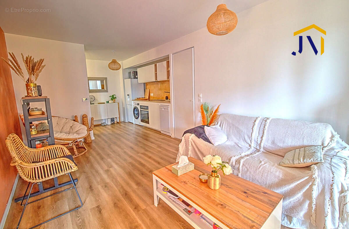 Appartement à BORDEAUX