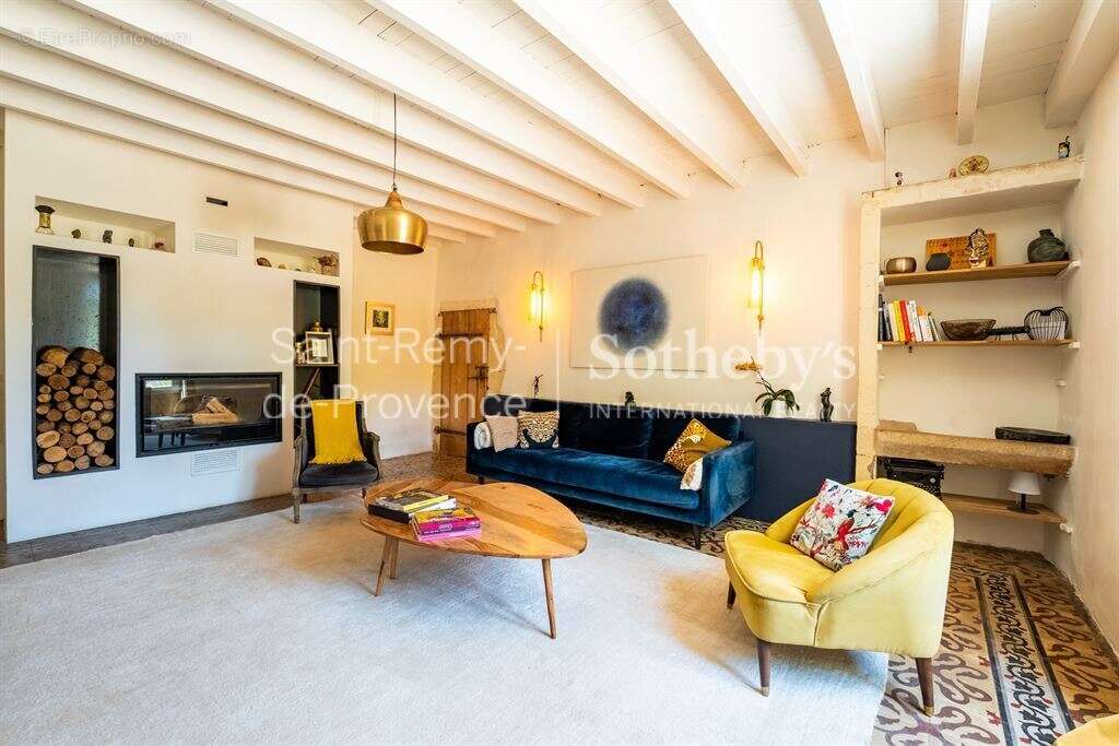 Maison à SAINT-ETIENNE-DU-GRES