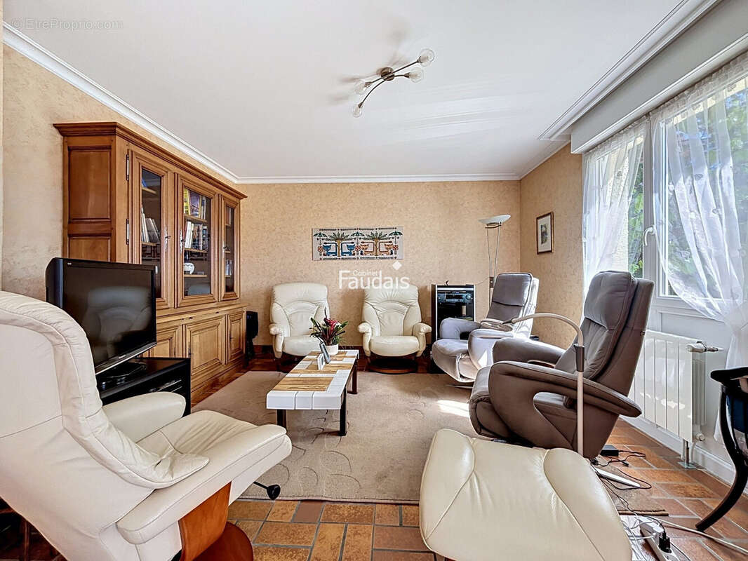 Maison 150 m² à Torigni-Sur-Vire  - photo 4