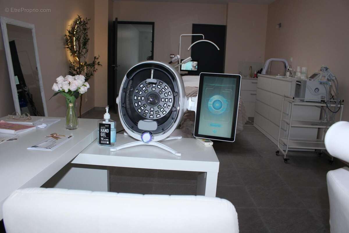 Photo 5 - Commerce à ROUBAIX