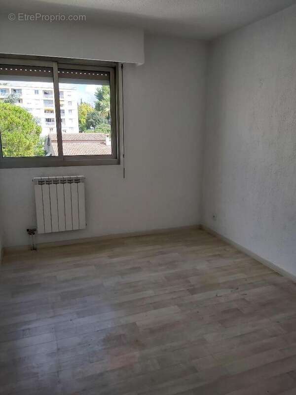   - Appartement à ANTIBES