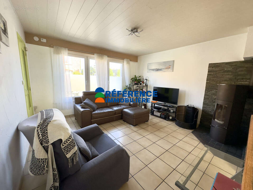 Maison à WAMBRECHIES