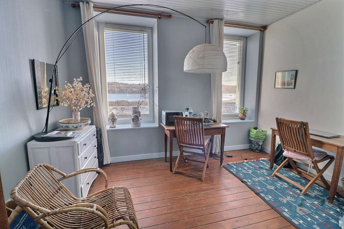 Maison à LE RELECQ-KERHUON