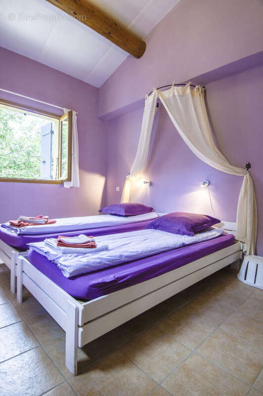 Terrain à GOUDARGUES