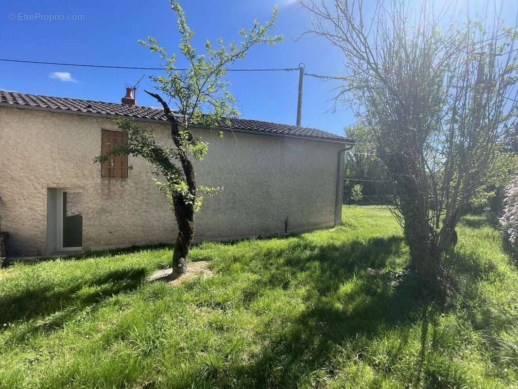 Maison à VALDIVIENNE