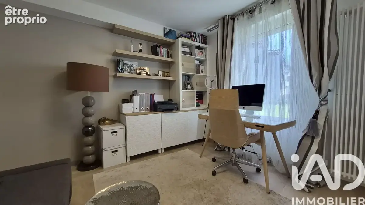Appartement 4 pièces 79 m² · à Grenoble · 79 m² · 260 000 €