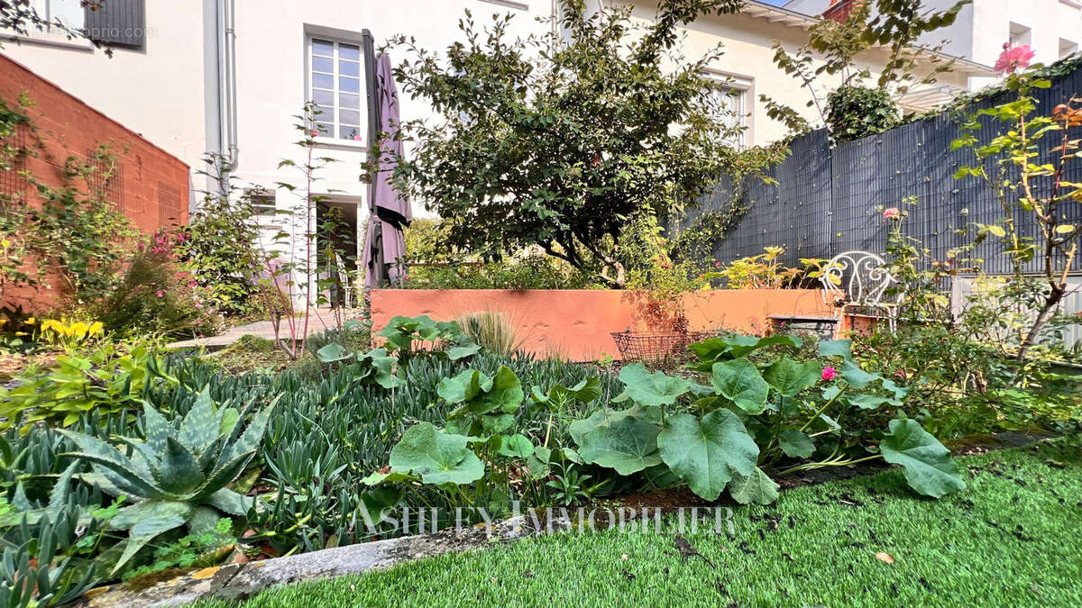 Maison à LA ROCHELLE