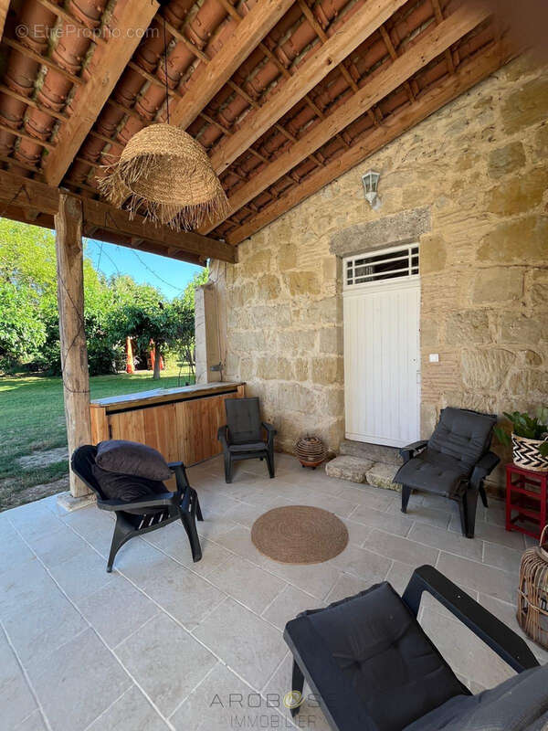 Maison à FAUILLET