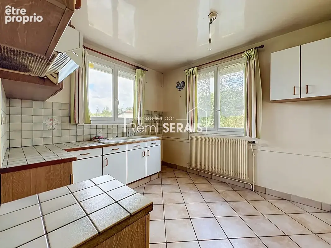 Exclusivité à Potigny : maison surélevée avec jardin et sous-sol - photo 3